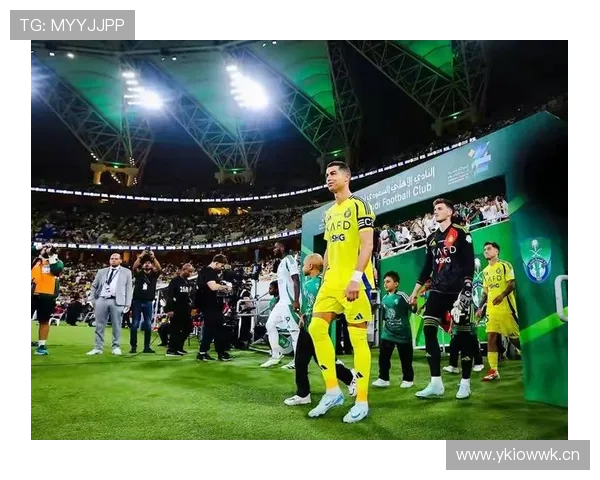 利雅得新月展现亚洲顶级实力,球队当前赛季表现能否确立最强地位