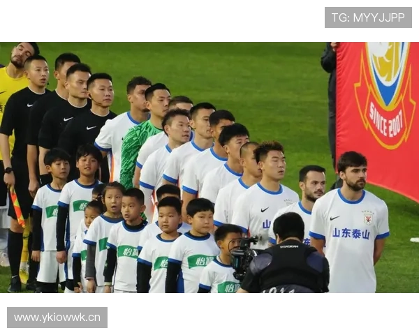 山东泰山全队失控问题显现,表面进攻掩盖防守稳定性承压阶段性变化 山东泰山全队失控问题显现,表面进攻掩盖防守稳定性承压阶段性变化