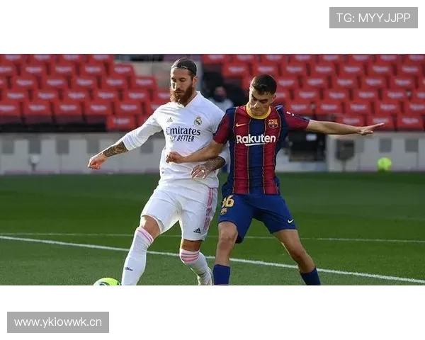 佩德里与德容:中场核心战术角色及比赛影响力对比 佩德里与德容:中场核心战术角色及比赛影响力对比